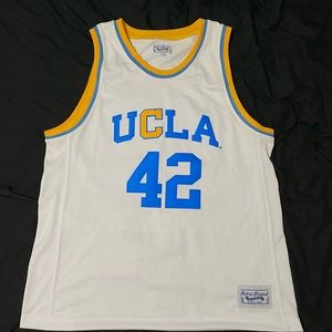Retro brand Kevin Love jersey
